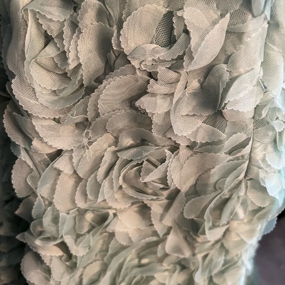 Say Yes to The Dress NWT Mint Green Long Formal Gown Dress.  Size 0 - Picture 4 of 9